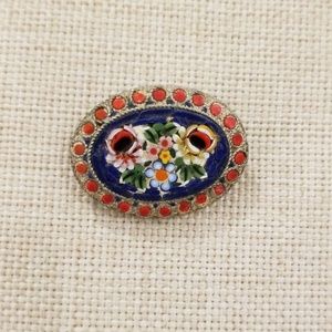 Mosaic brooch